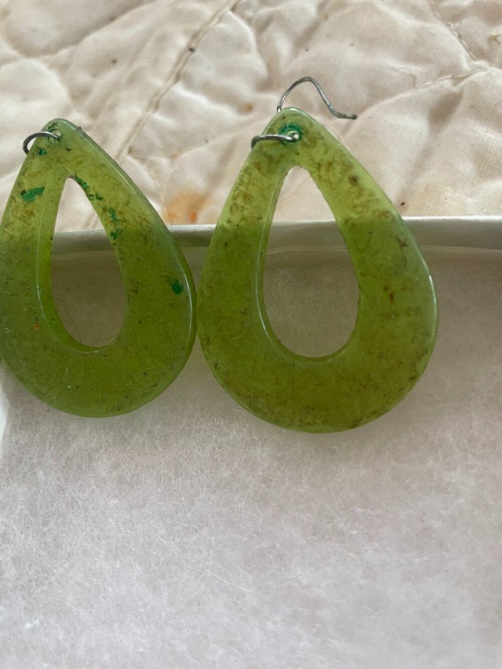 Unique rubber-look lime green ear-rings